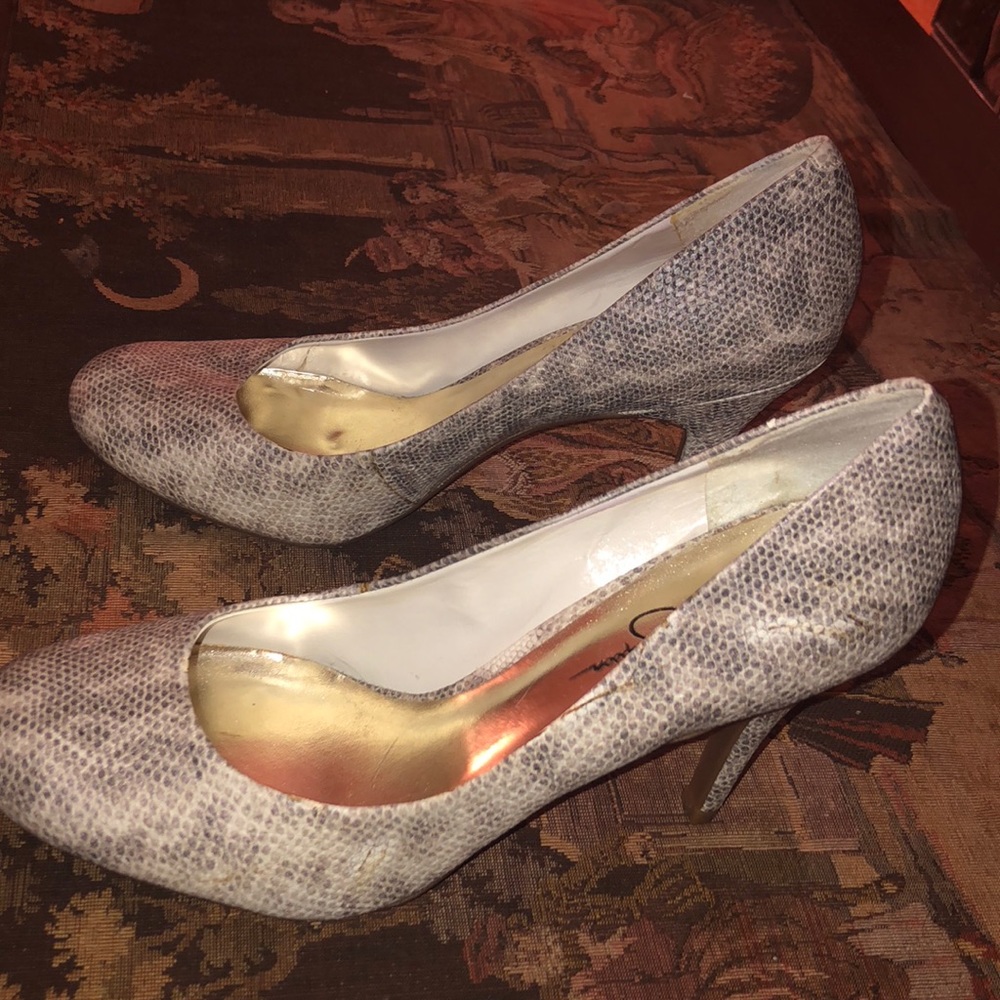 Jessica Jimpson heels - Picture 2 of 3